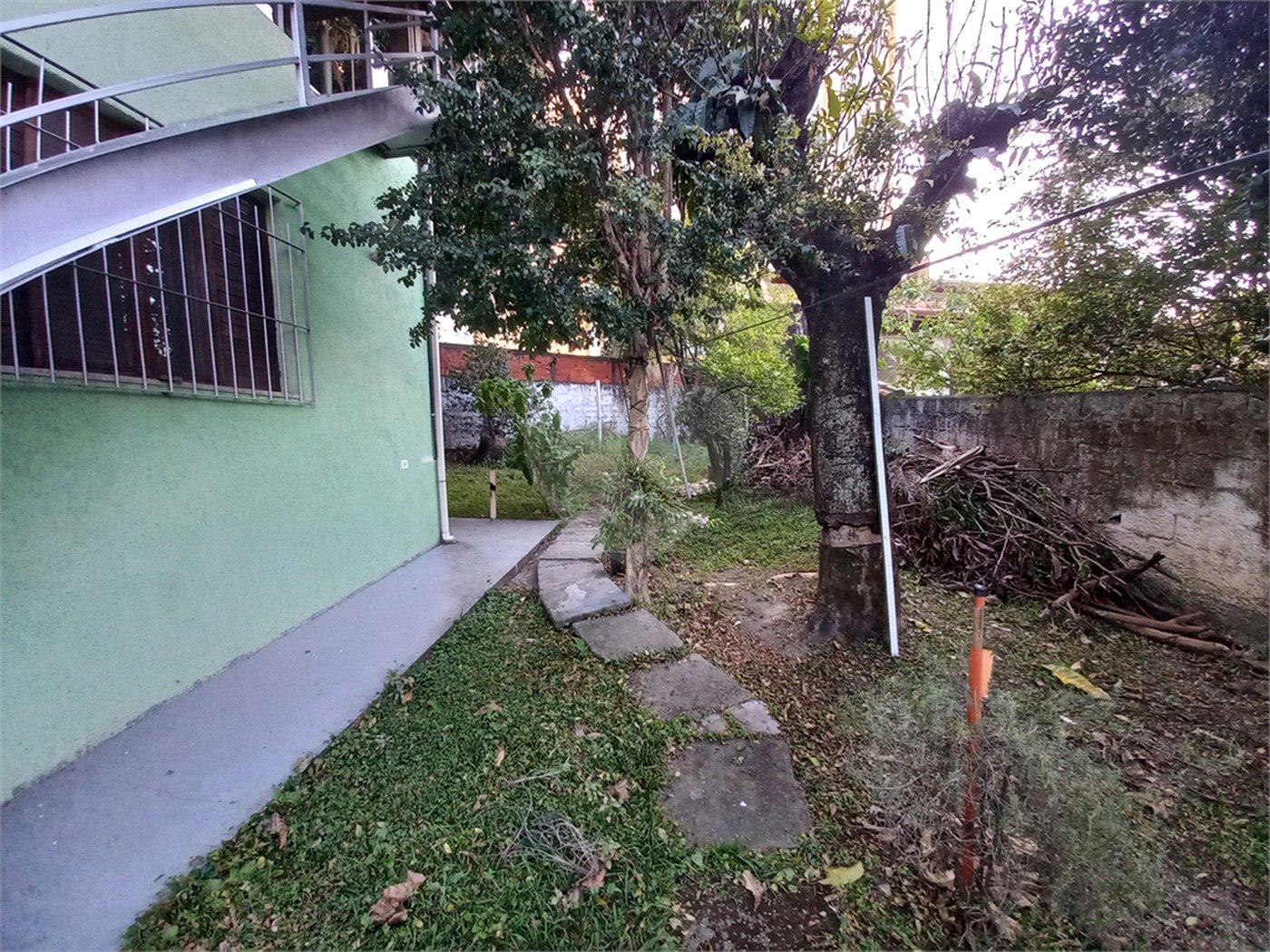 Casa à venda com 4 quartos, sendo 2 suítes,  em Parque Esmeralda, São Paulo, SP