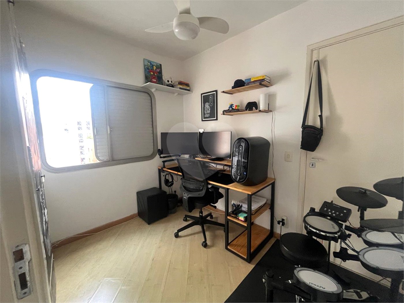 Apartamento à venda com 3 quartos, sendo 1 suíte, em Vila Olímpia, São Paulo, SP