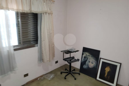 Sobrado à venda com 4 quartos em Santana, São Paulo, SP