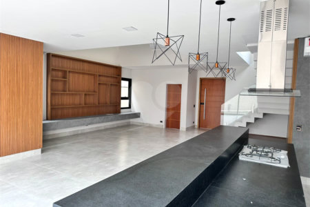 Casa à venda com 3 suítes no condomínio Residencial Central Parque, Salto - SP