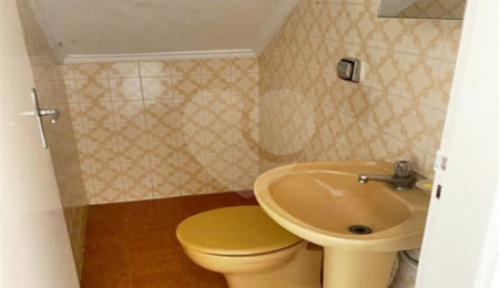 Sobrado à venda com 3 quartos em Jardim Peri, São Paulo, SP