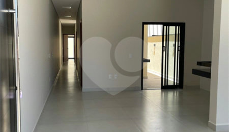 Casa à venda com 3 quartos, sendo 1 suíte,  em Vila Maria Helena, Indaiatuba, SP