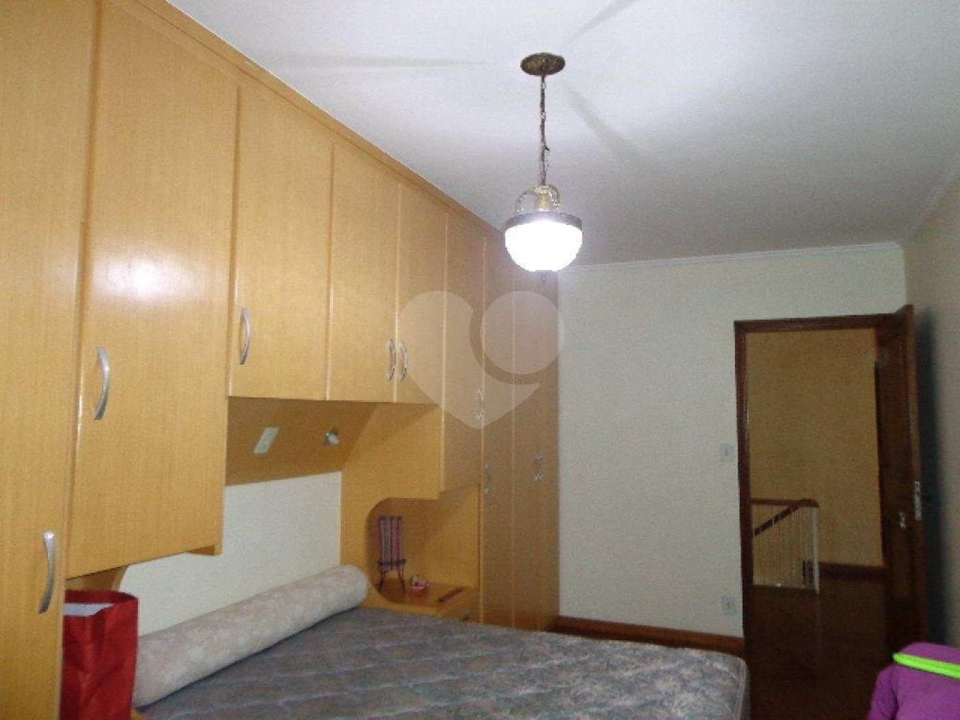 Sobrado à venda com 4 quartos, sendo 1 suíte, em Jardim Floresta, São Paulo, SP