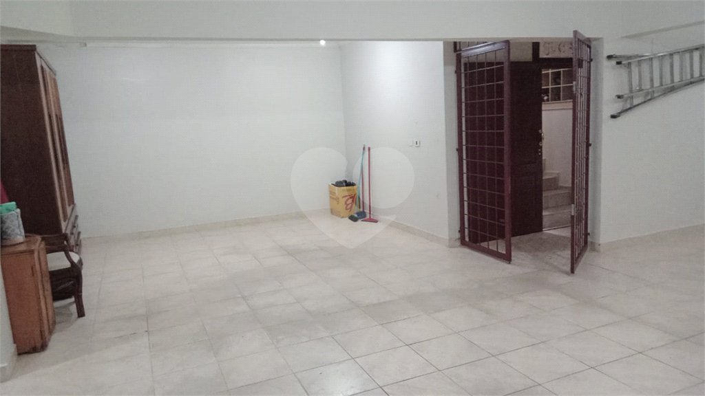 Sobrado à venda com 4 quartos, sendo 3 suítes,  em Horto Florestal, São Paulo, SP