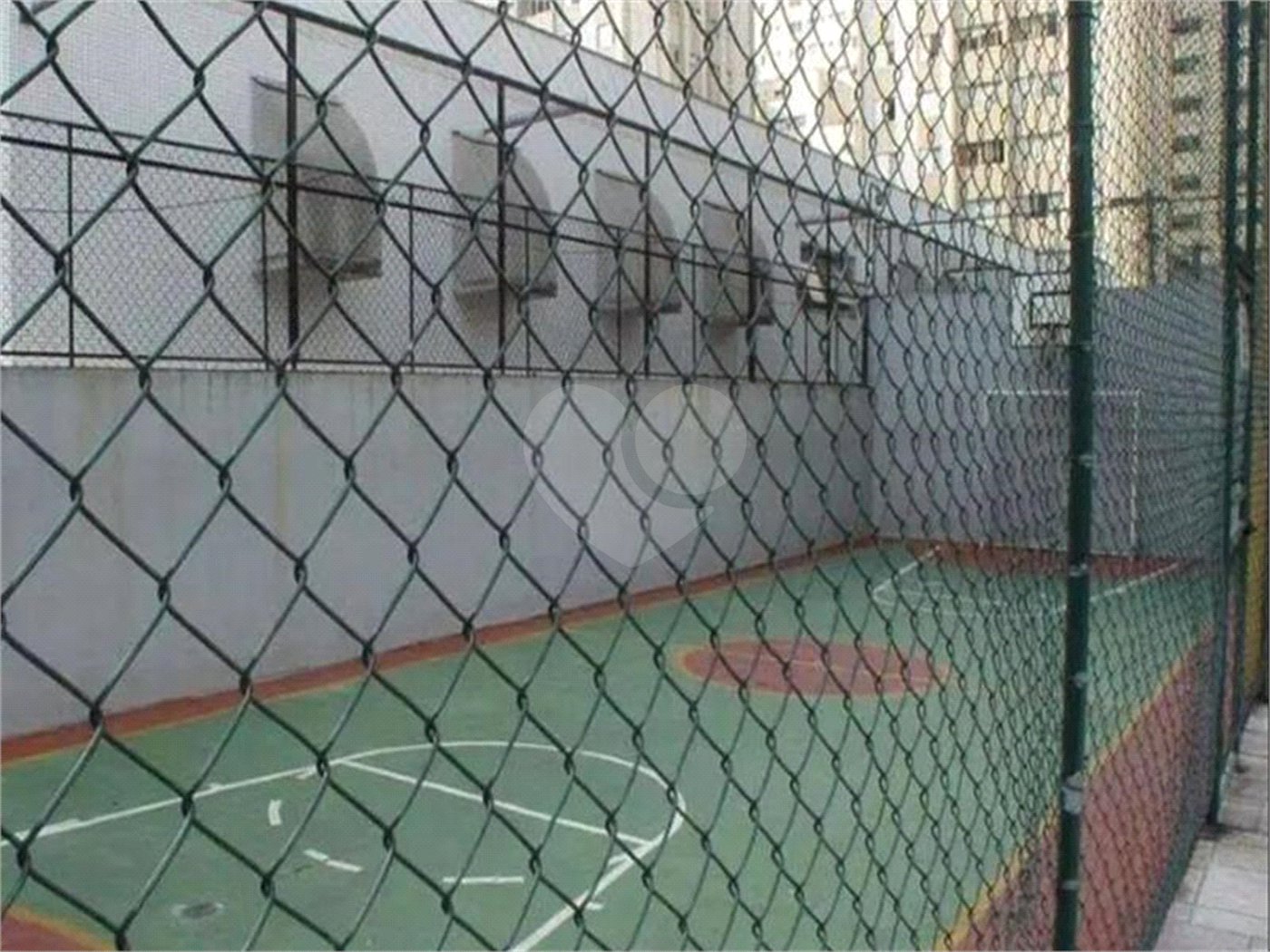 Apartamento à venda com 3 quartos, sendo 1 suíte, em Moema, São Paulo, SP