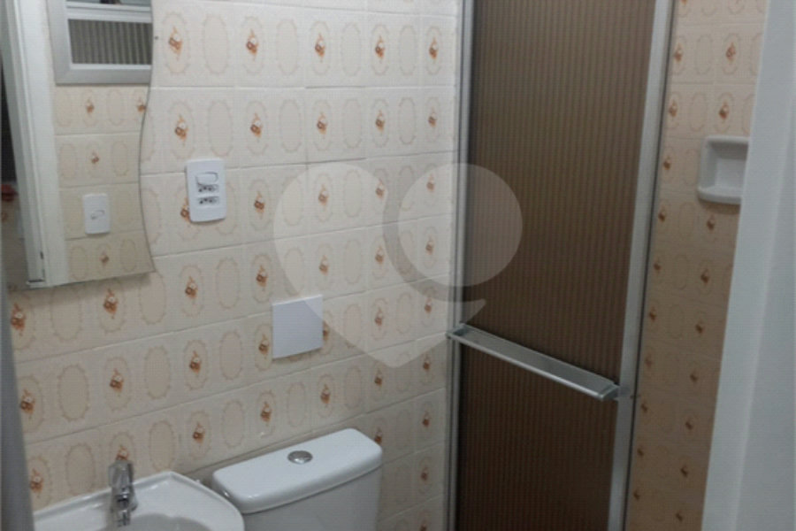 Apartamento à venda com 3 quartos, sendo 1 suíte, em Tortuga, Guarujá, SP