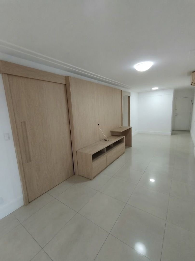 Apartamento com 3 dormitórios à venda, 102 m² por R$ 895.000,00 - Pompéia - Santos/SP