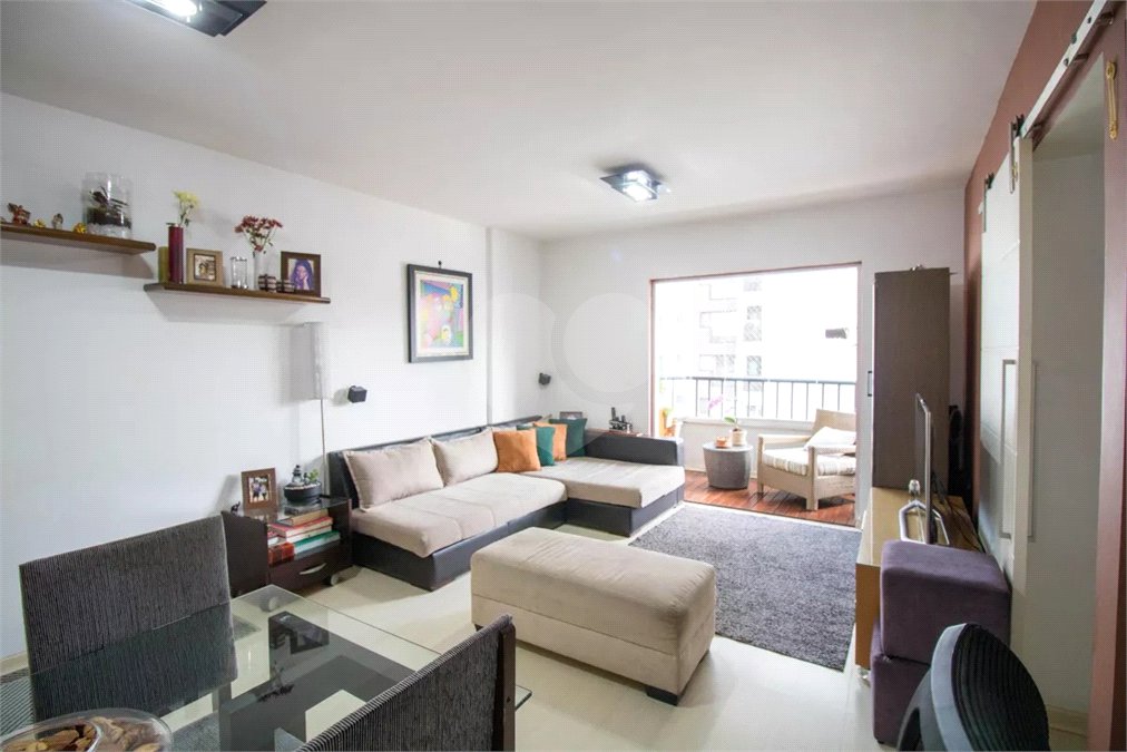 Apartamento à venda com 2 quartos, sendo 1 suíte, em Campo Belo, São Paulo, SP