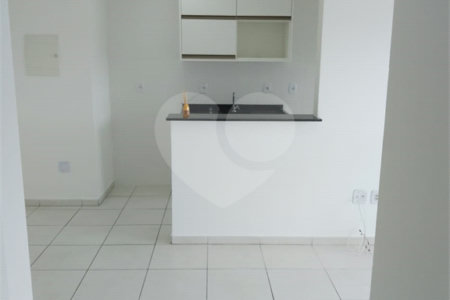Apartamento para alugar com 2 quartos em Parque Morumbi, Votorantim, SP