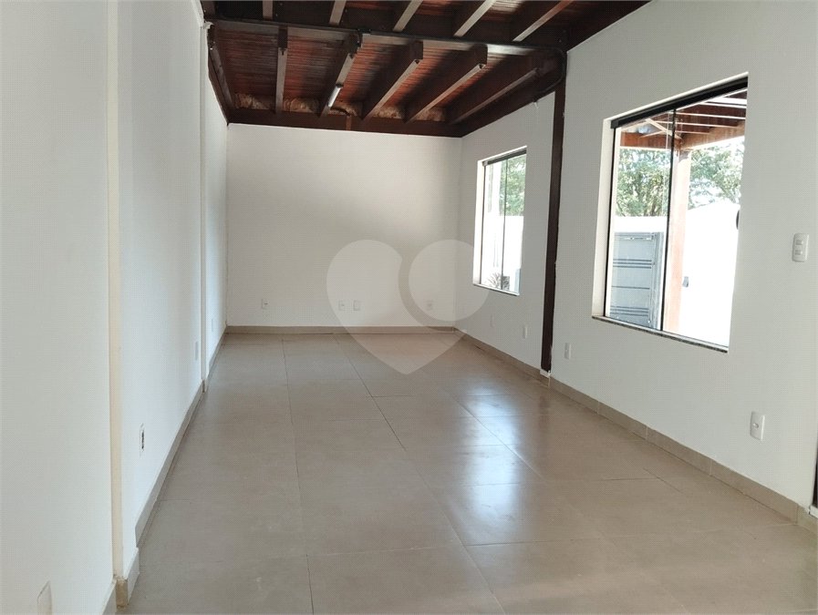 Casa à venda com 3 quartos, sendo 2 suítes, em Vila Harmonia, Araraquara, SP