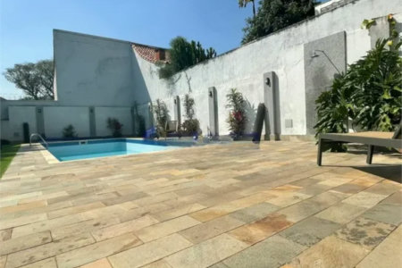 Sobrado à venda com 4 quartos, sendo 2 suítes,  em Lapa, São Paulo, SP
