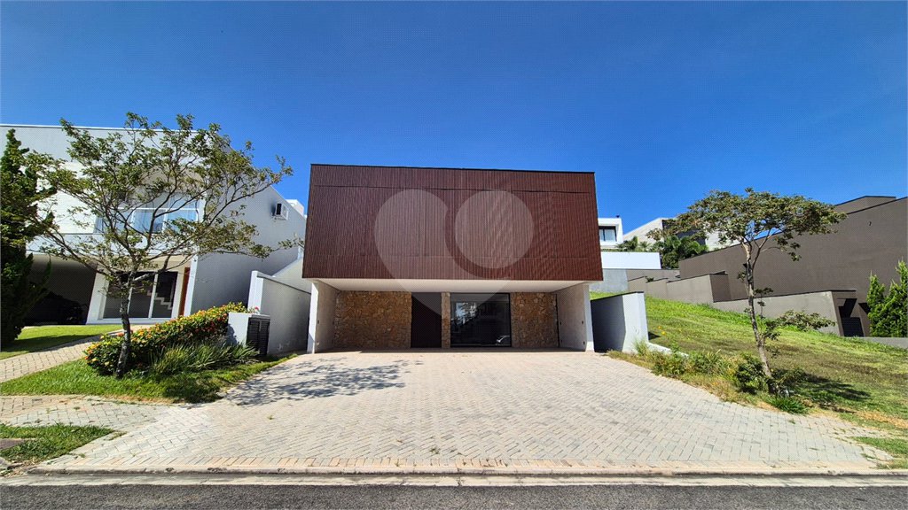 Casa à venda com 4 suítes no condomínio Alphaville Nova Esplanada 1, Votorantim - SP