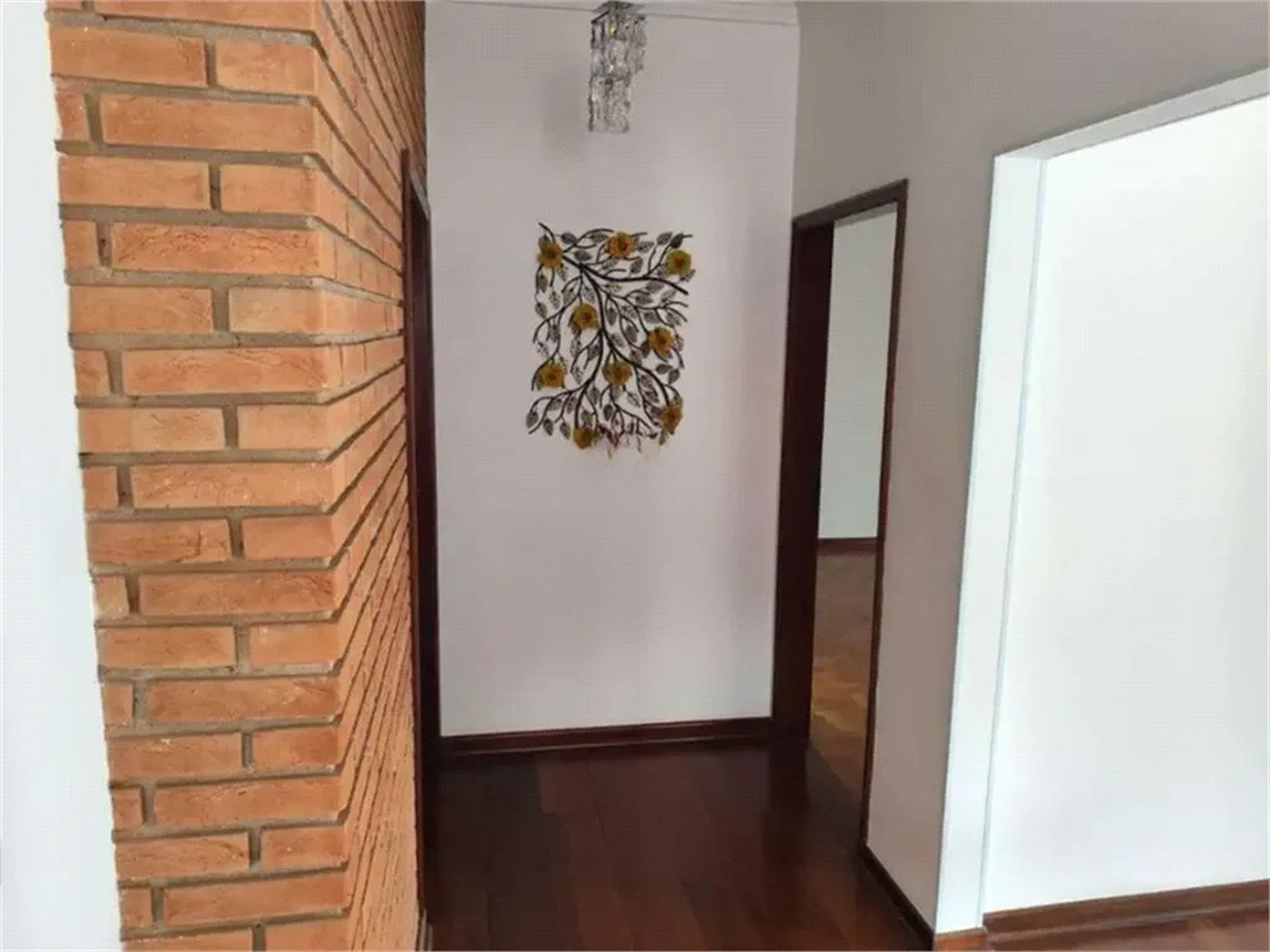 Sobrado à venda com 4 quartos, sendo 2 suítes,  em Lapa, São Paulo, SP