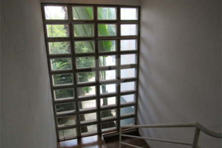 Casa à venda com 3 quartos, sendo 1 suíte, em Guarapiranga, São Paulo, SP