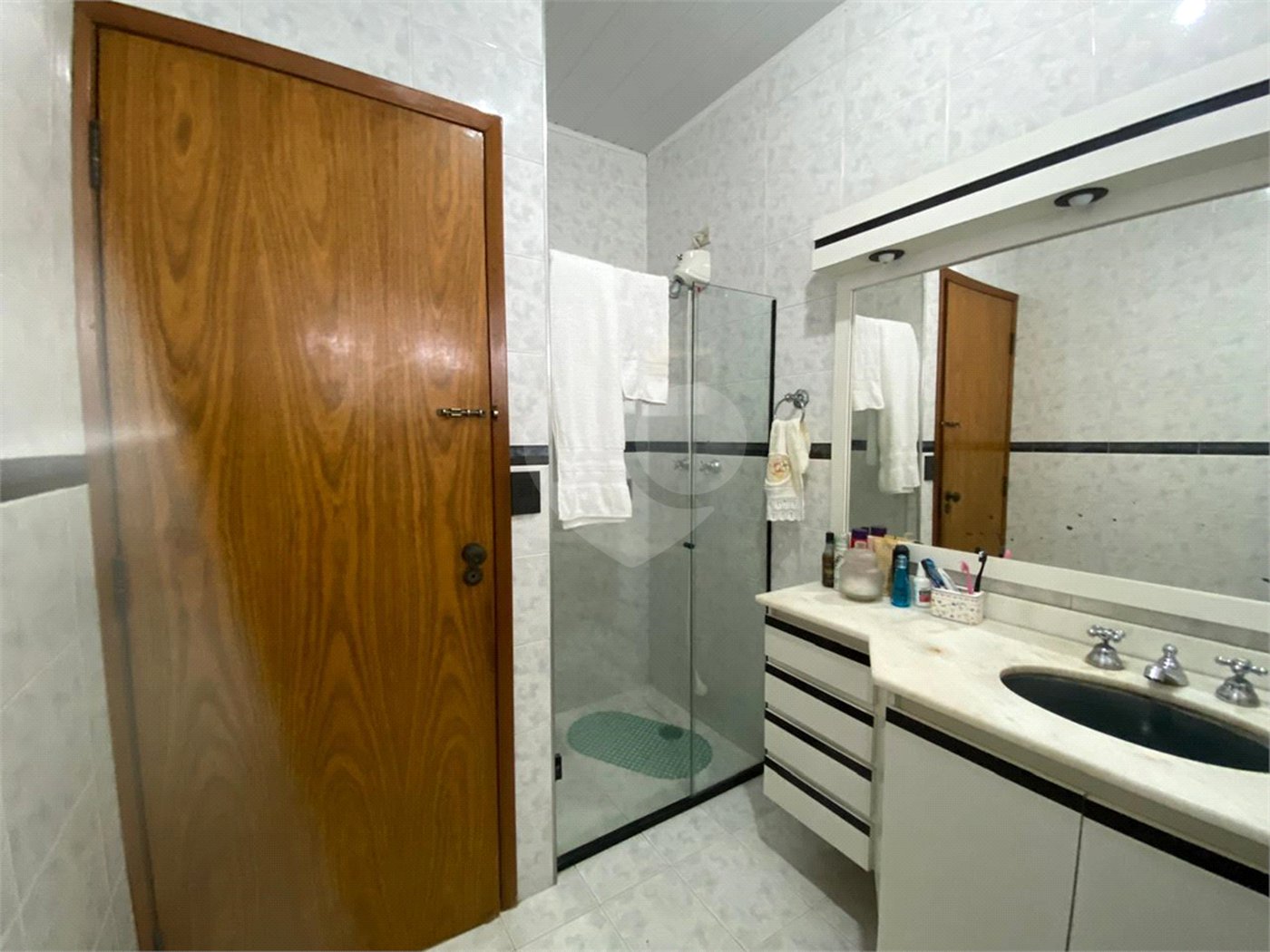 Sobrado à venda com 3 quartos, sendo 1 suíte,  em Vila Ipojuca, São Paulo, SP
