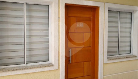 Casa à venda com 2 suítes no condomínio Residencial Pedro, São Paulo - SP