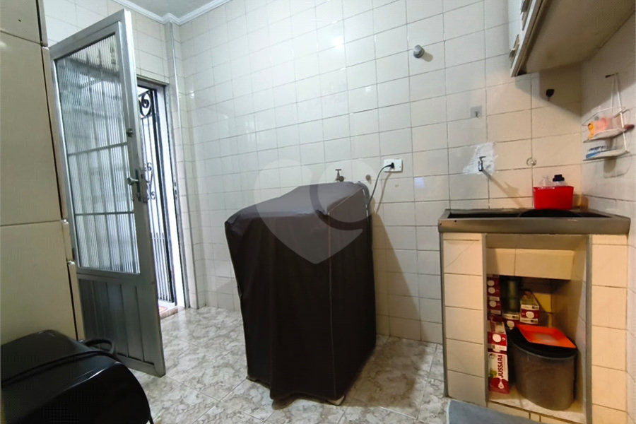 Sobrado à venda com 3 quartos no Brasilândia, São Paulo, SP