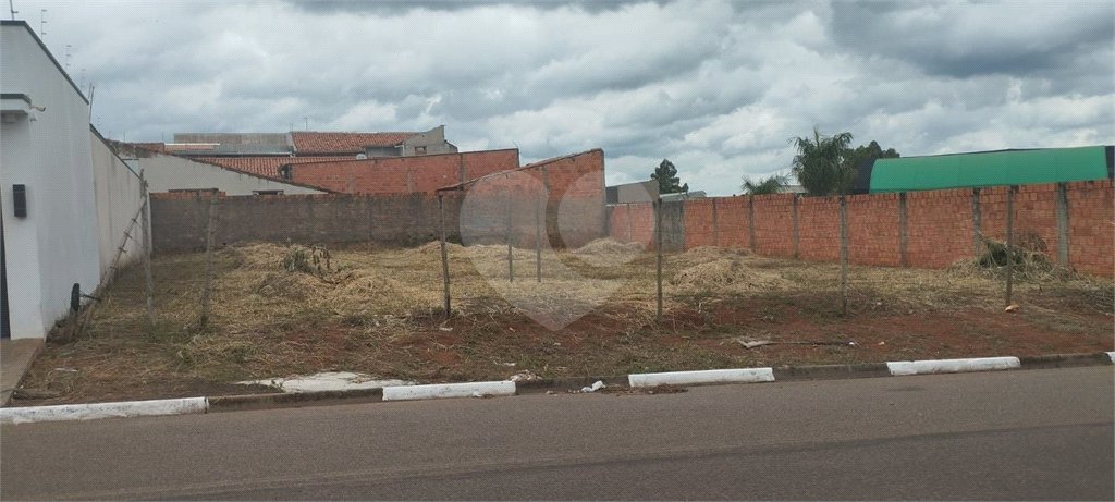 Terreno à venda em Parque Atenas do Sul, Itapetininga, SP