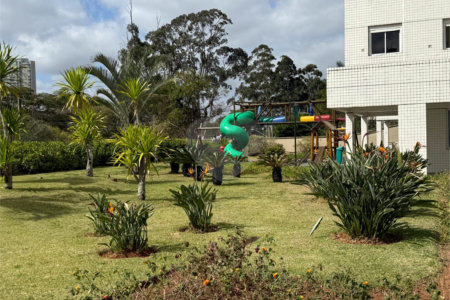 Apartamento à venda com 4 quartos, sendo 3 suítes, em Campo Grande, São Paulo, SP