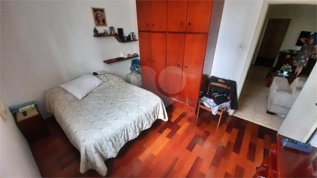 Sobrado à venda com 6 quartos, sendo 2 suítes, em Santana, São Paulo, SP