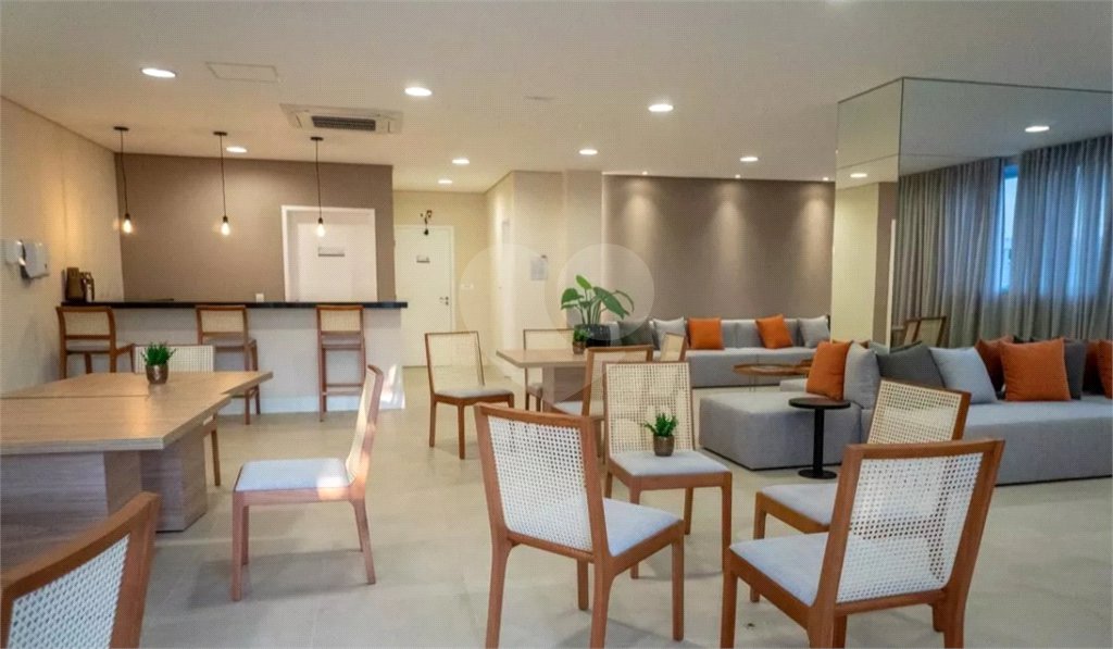 Apartamento à venda com 2 quartos, sendo 1 suíte, em Água Branca, São Paulo, SP