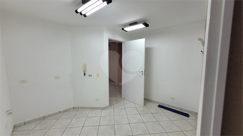 Casa à venda com 4 quartos, sendo 1 suíte, em São Judas, São Paulo, SP