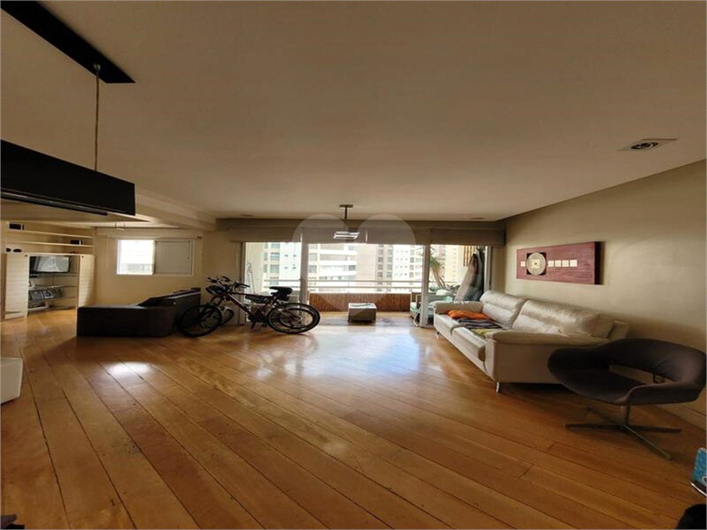 Apartamento à venda com 3 quartos, sendo 1 suíte, em Planalto Paulista, São Paulo, SP