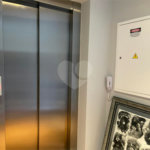 Casa à venda com 3 suítes no condomínio Reserva 8, São Paulo - SP