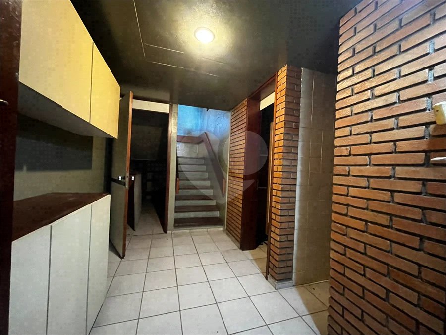 Sobrado à venda com 3 quartos, sendo 1 suíte, em Rolinópolis, São Paulo, SP