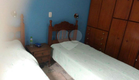 Casa Térrea à venda com 3 quartos, sendo 2 suítes,  no Centro, Águas de Santa Bárbara, SP