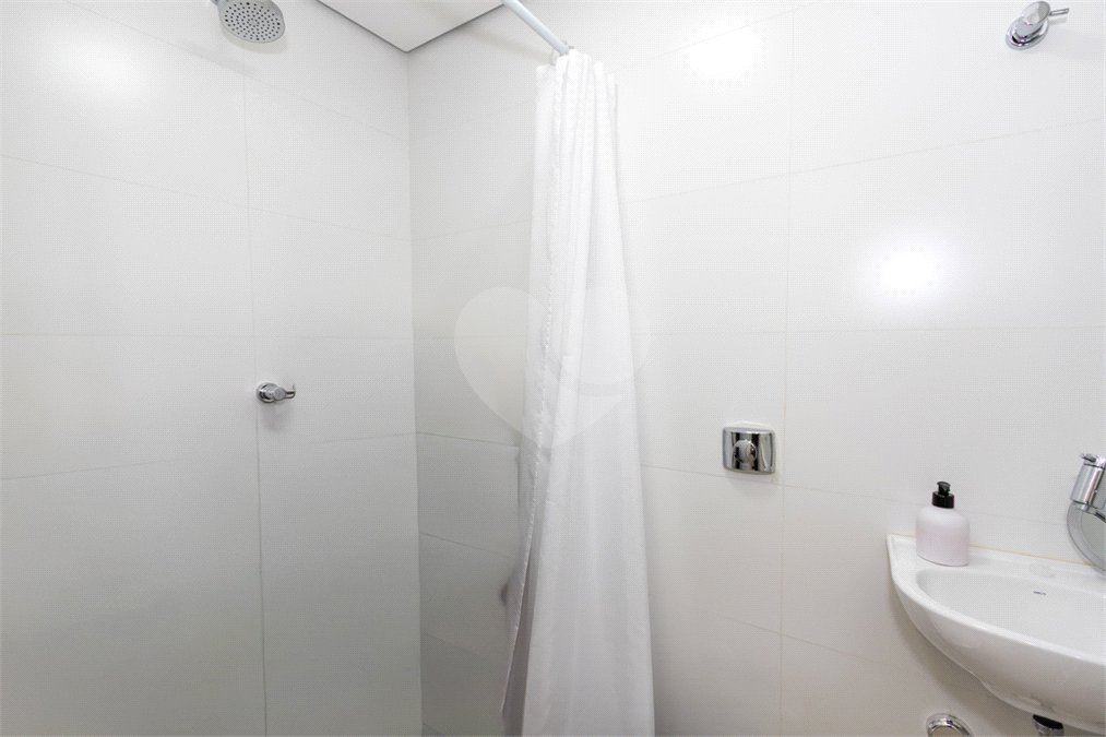 Apartamento à venda com 3 quartos, sendo 1 suíte,  em Vila Uberabinha, São Paulo, SP