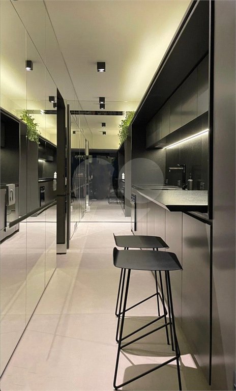 Apartamento à venda com 1 suíte em Vila Mariana, São Paulo, SP