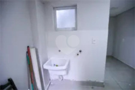 Casa à venda com 3 suítes em Jardim Santo Elias, São Paulo, SP