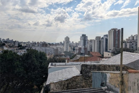 Casa à venda com 3 quartos, sendo 1 suíte,  em Vila Pompéia, São Paulo, SP