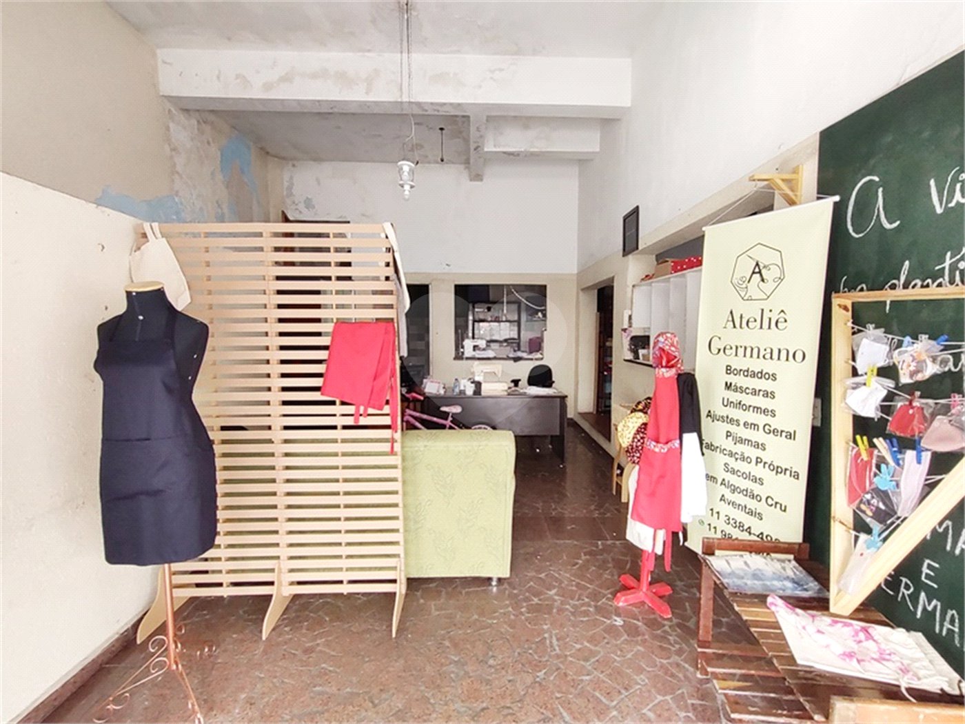Prédio à venda com 4 quartos, sendo 1 suíte, em Tremembé, São Paulo, SP