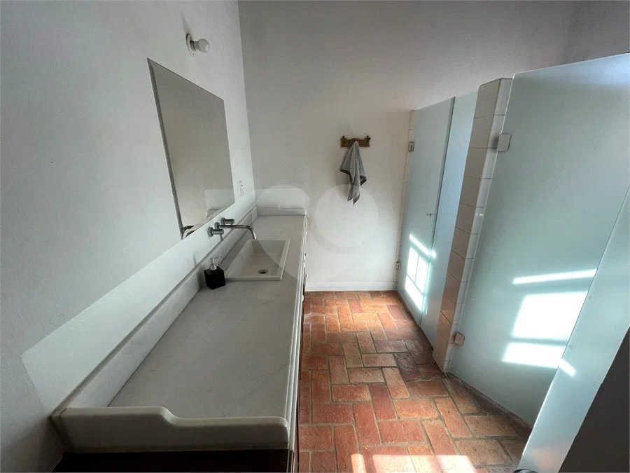 CASA CONDOMINIO DAMHA II