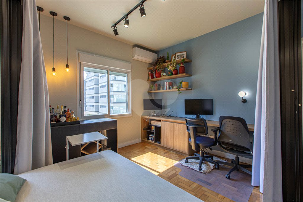 Apartamento à venda com 2 quartos, sendo 1 suíte, em Pinheiros, São Paulo, SP