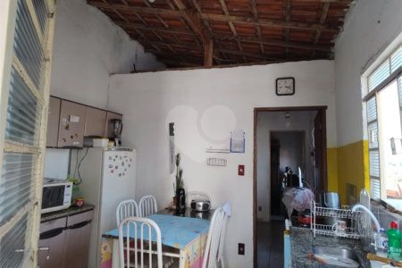 Casa à venda com 6 quartos em Jardim Maricota, Itapetininga, SP