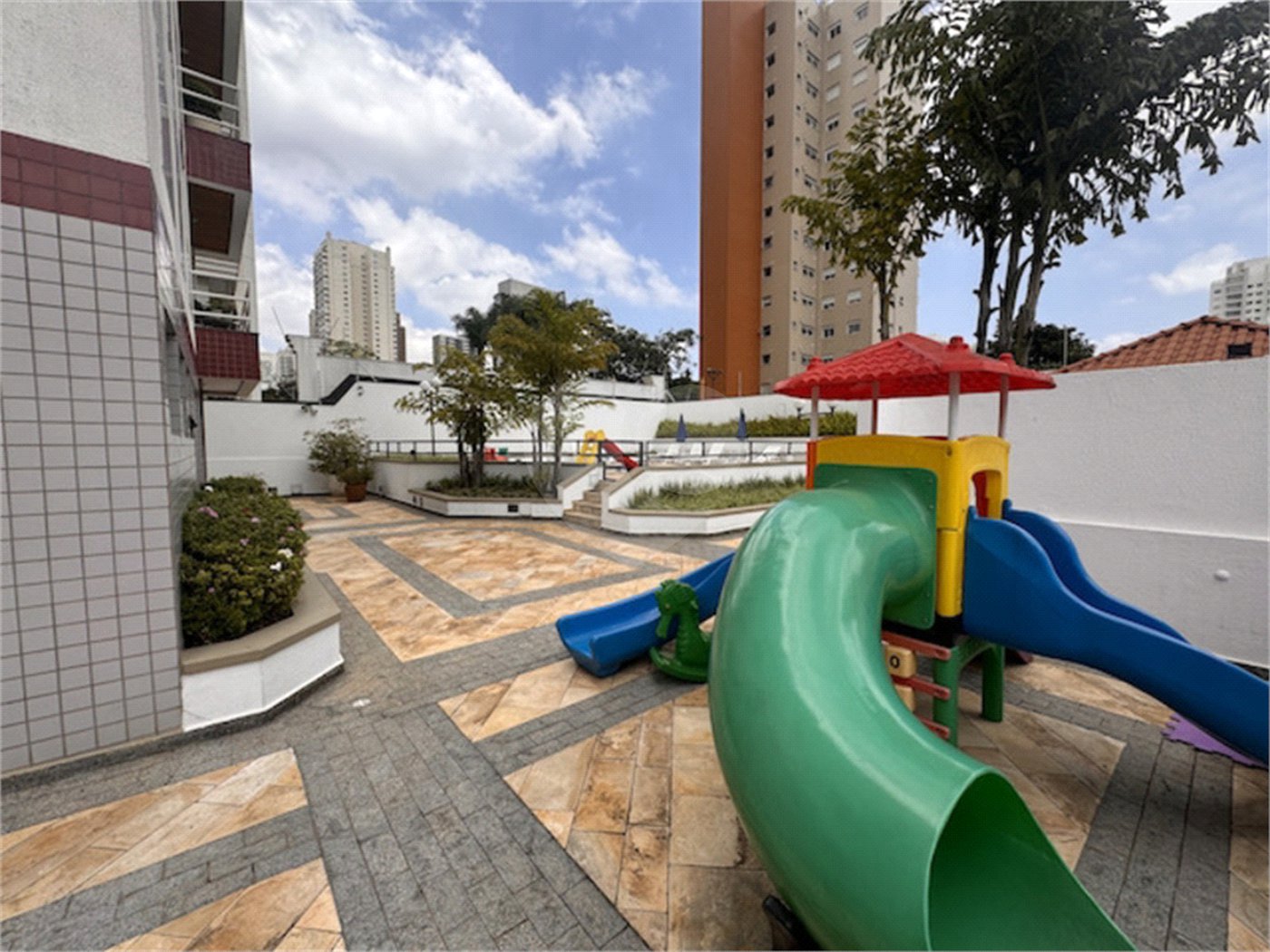 Cobertura à venda com 3 suítes em Cidade Monções, São Paulo, SP