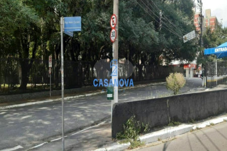Casa à venda com 7 quartos em Santo Amaro, São Paulo, SP
