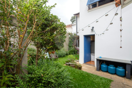 Casa à venda com 3 quartos, sendo 1 suíte, em Alto da Boa Vista, São Paulo, SP
