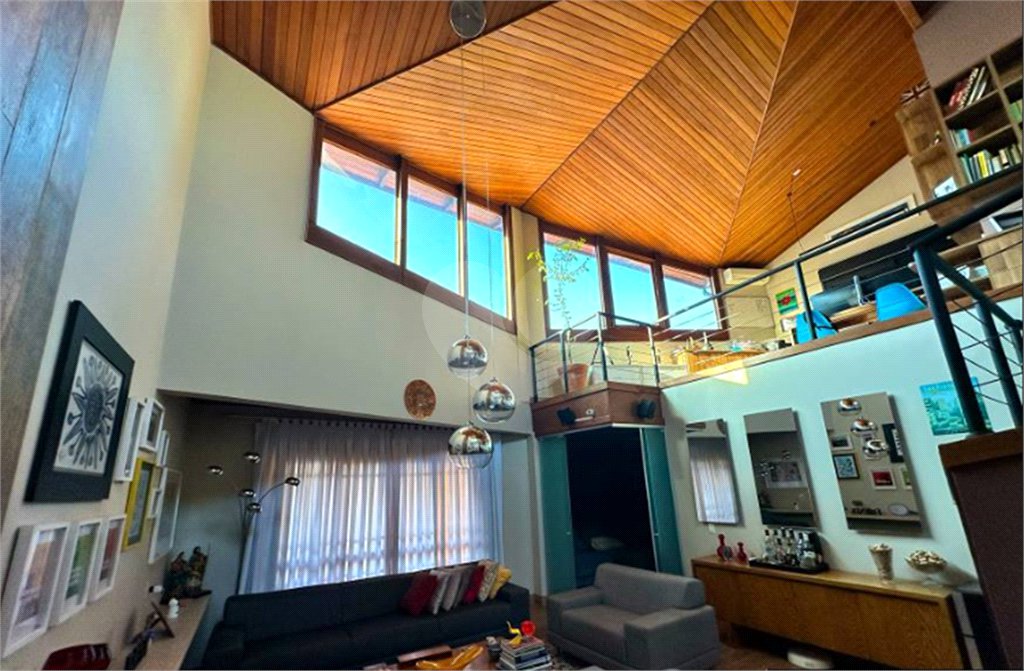 Casa à venda com 4 quartos, sendo 3 suítes, em Mandaqui, São Paulo, SP