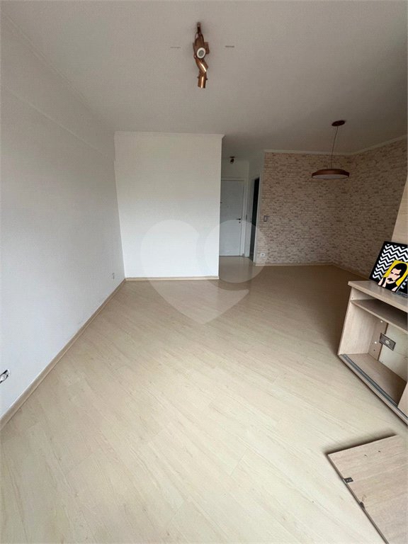 Apartamento à venda com 2 quartos, sendo 1 suíte, em Jardim Ester, São Paulo, SP