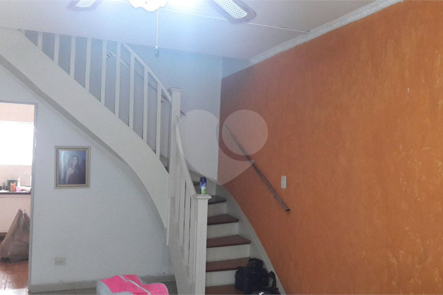 Sobrado à venda com 2 quartos em Santana, São Paulo, SP