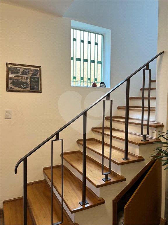Casa à venda com 3 quartos, sendo 1 suíte, em Vila Mariana, São Paulo, SP