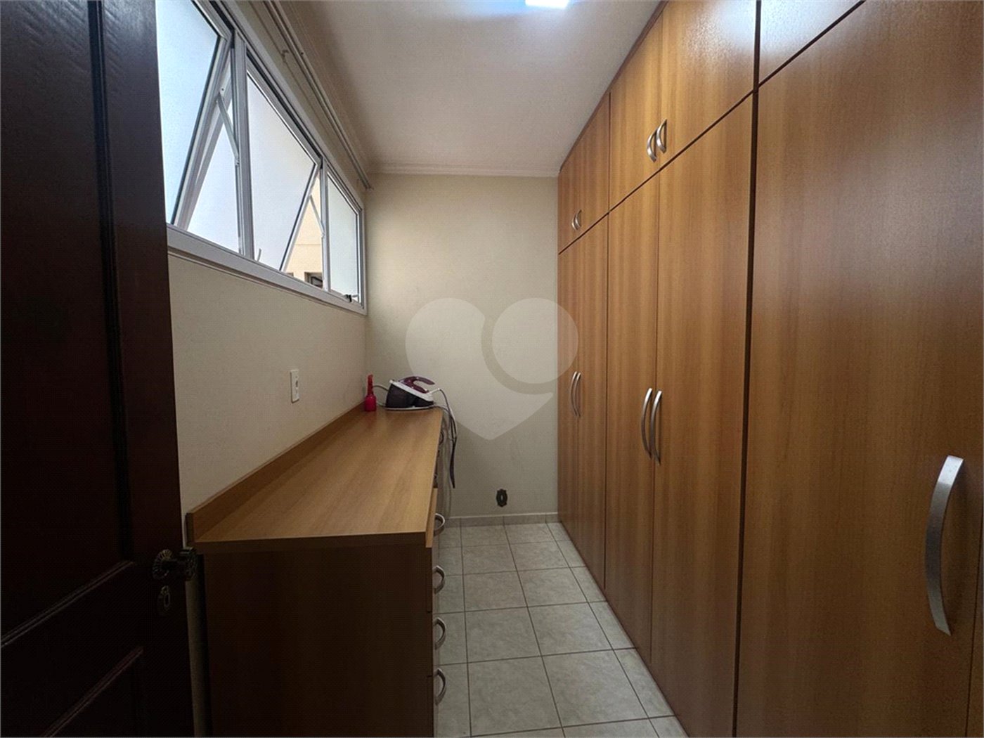 Apartamento à venda com 3 quartos, sendo 1 suíte, no Centro, Ribeirão Preto, SP