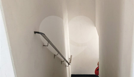 Sobrado à venda com 2 quartos, sendo 1 suíte,  em Parada Inglesa, São Paulo, SP