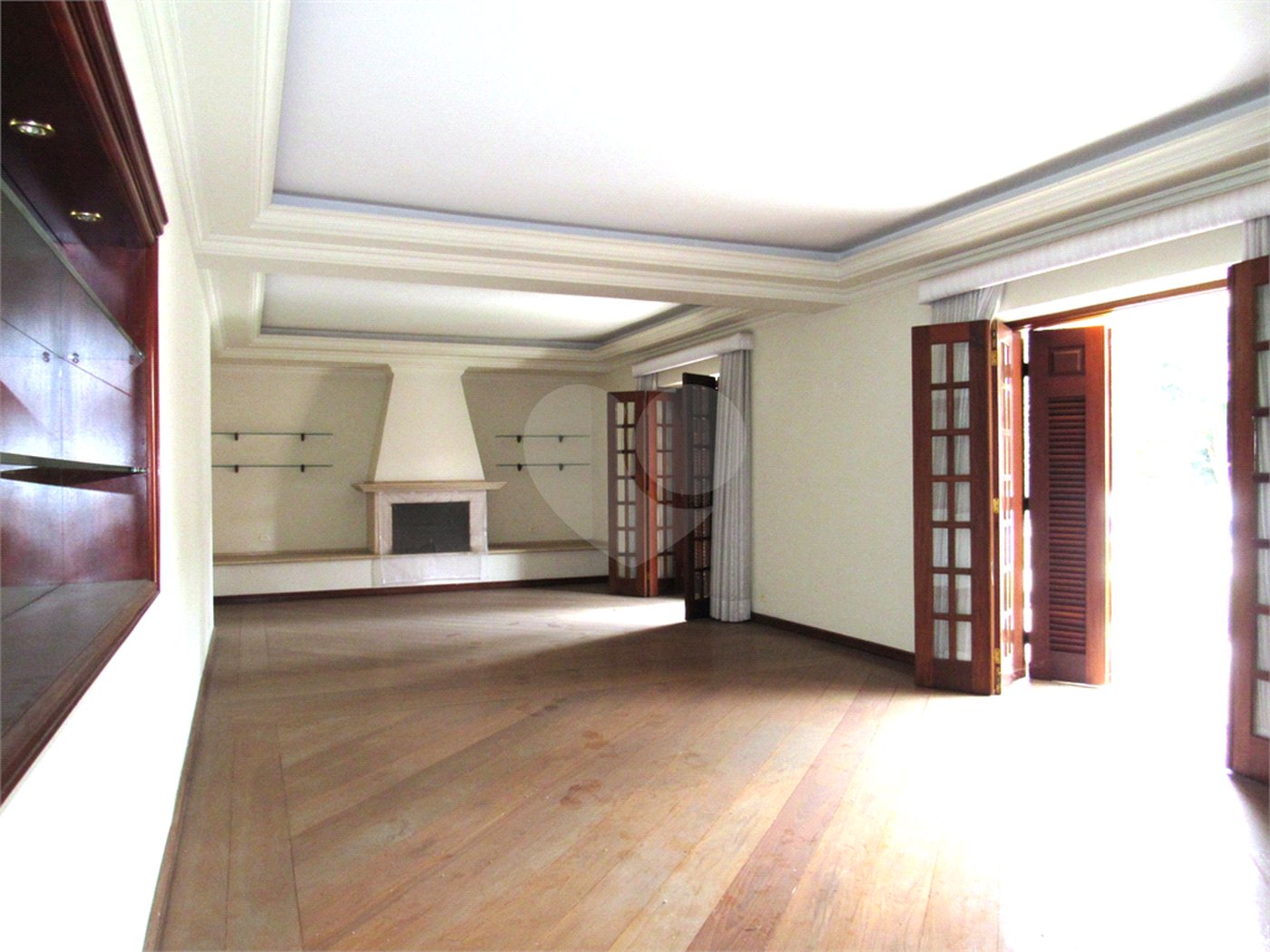 Casa à venda com 3 suítes em Alto da Boa Vista, São Paulo, SP