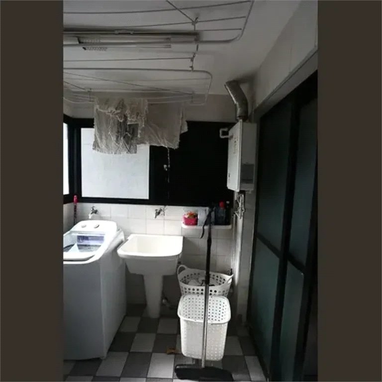 Duplex à venda com 2 quartos, sendo 1 suíte, em Paraíso do Morumbi, São Paulo, SP