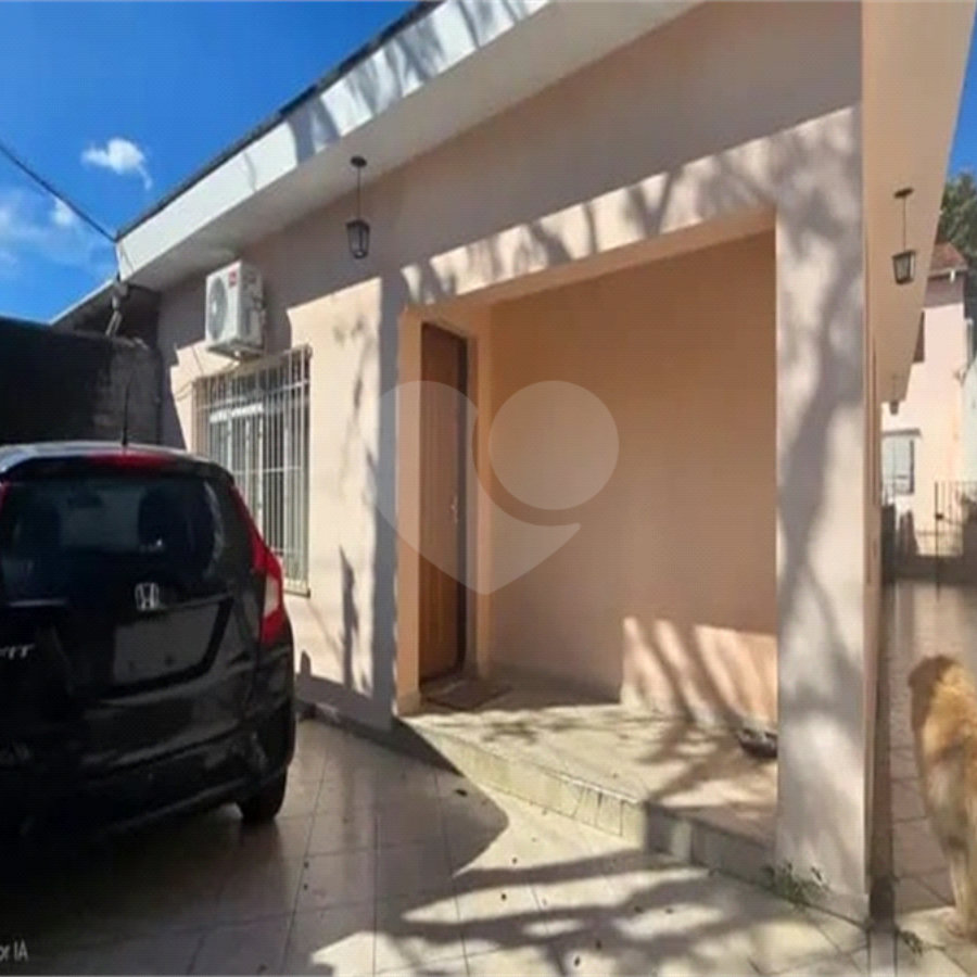 Casa Térrea à venda ou para alugar com 5 quartos, sendo 1 suíte, em Vila Vitório Mazzei, São Paulo, SP
